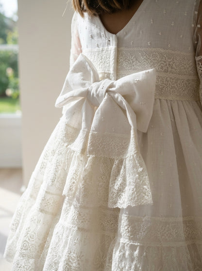 Vestido puntillas y tul bordado blanco