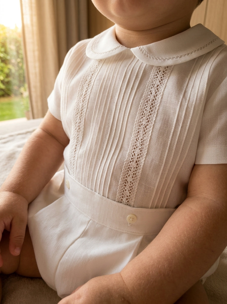 Conjunto camisa organza beig con lorzitas y vainicas y bombacho
