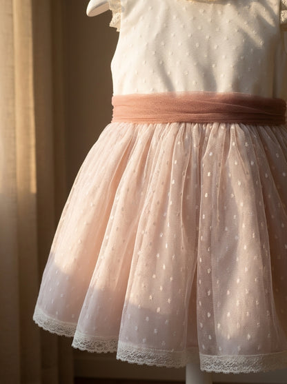 Vestido tul de plumeti rosa empolvado sin mangas