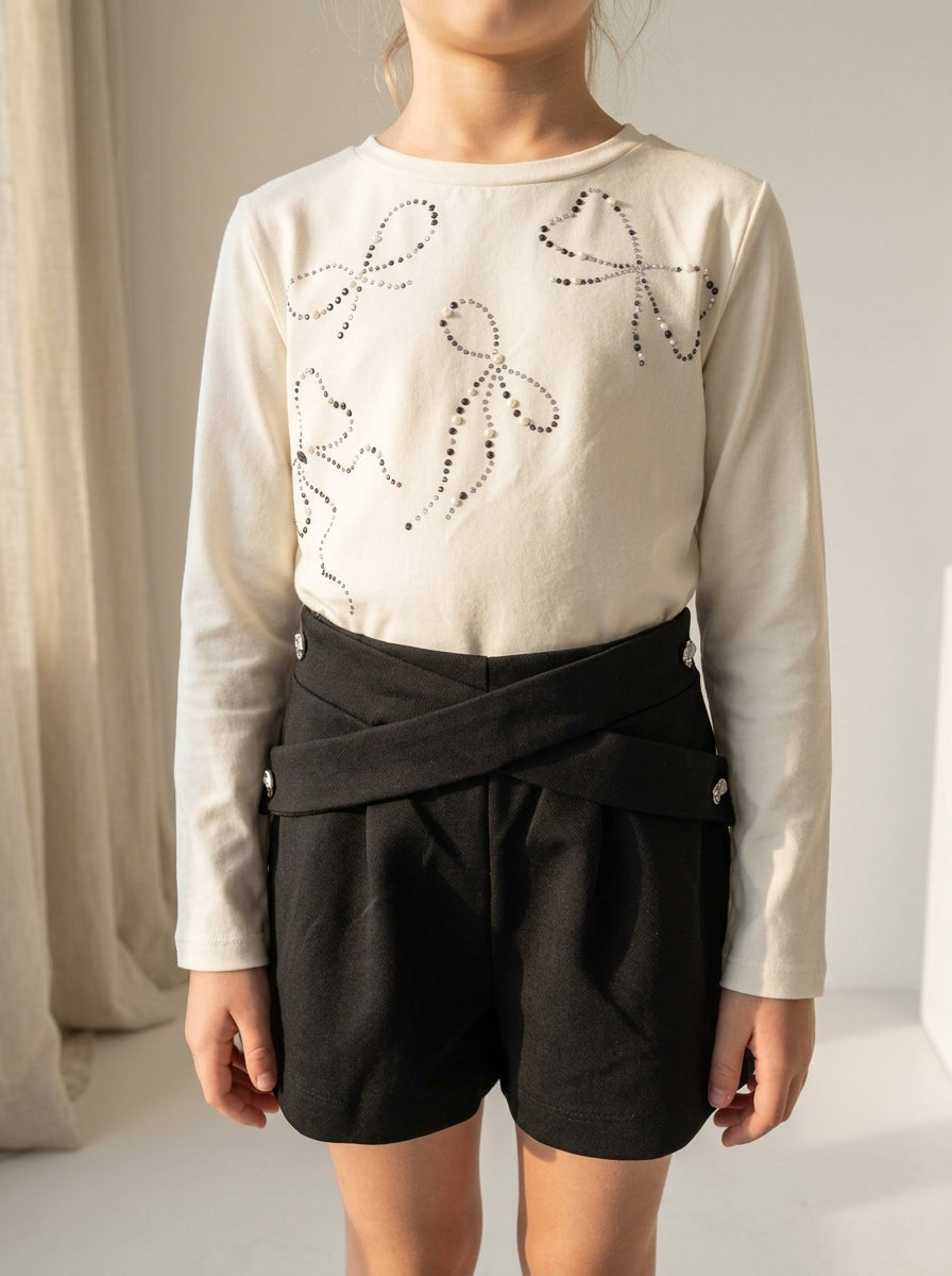 Conjunto camiseta serigrafiada y short negro