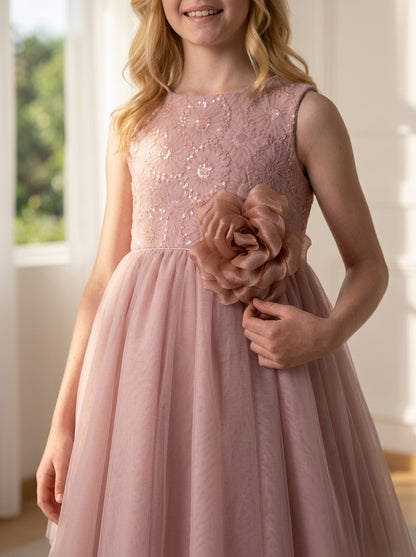 Vestido tul rosa maquillaje con rosetón