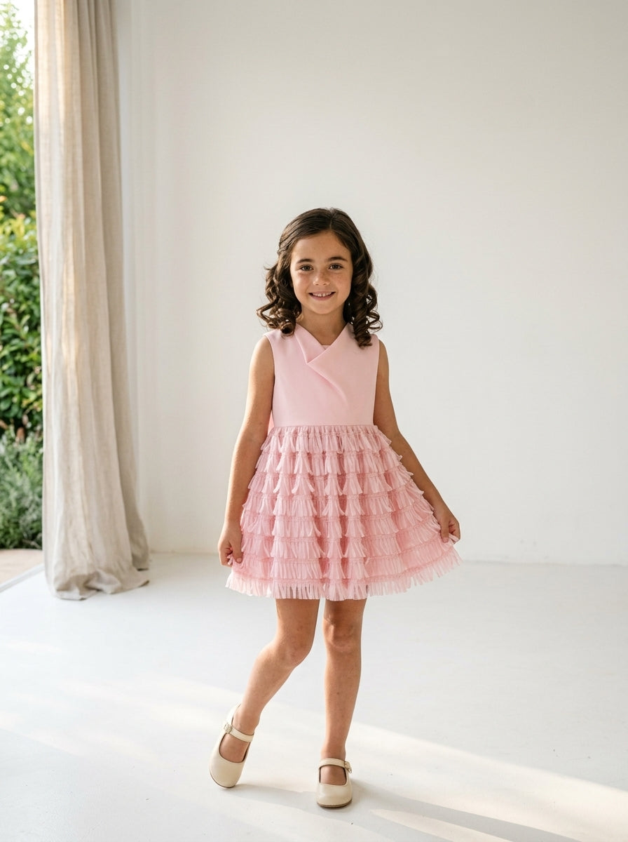 Vestido crep rosa y falda fantasia