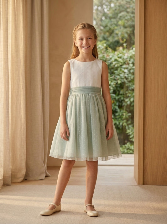 Vestido tul verde sin mangas