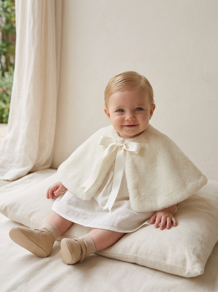 Capa de peluche beige