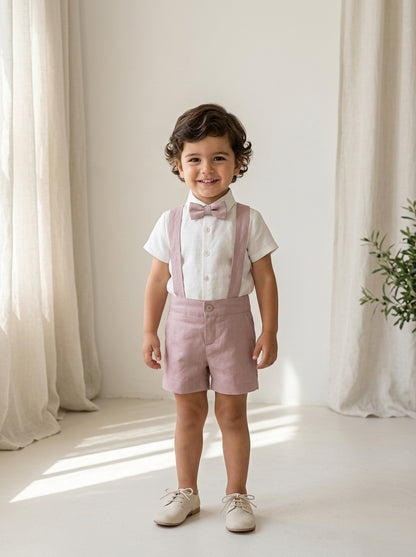 Conjunto camisa beig y short con tirantes rosa empolvado