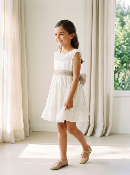 Vestido beig y fajin lino tostado