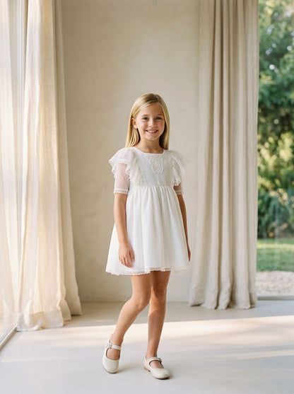 Vestido tul de plumeti blanco roto y lazo celeste