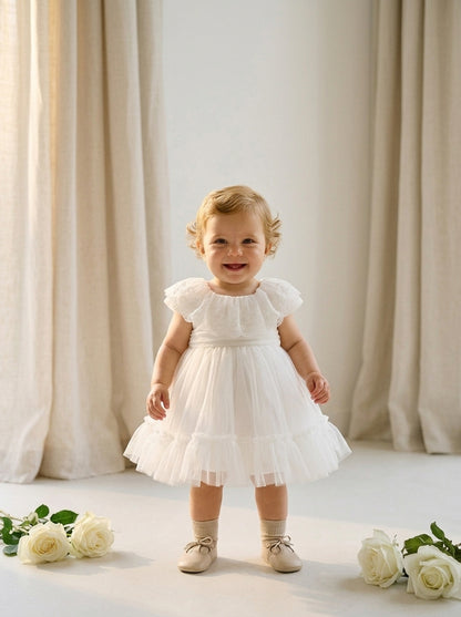 Vestido tul blanco roto con puntilla bordada