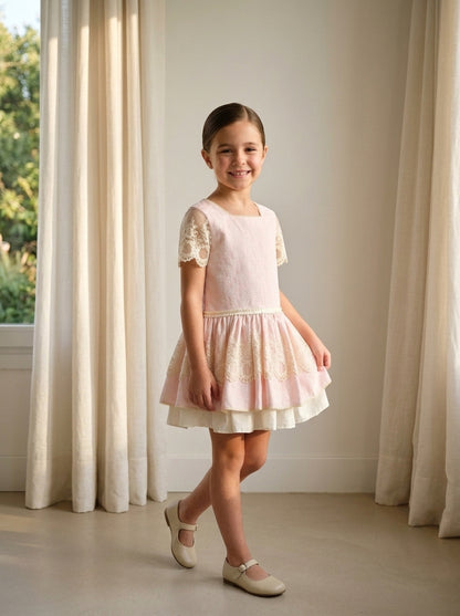 Vestido brocado rosa y beig talle bajo