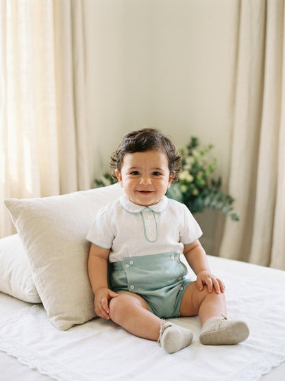 Conjunto camisa lino cuello bebe verde y bombacho