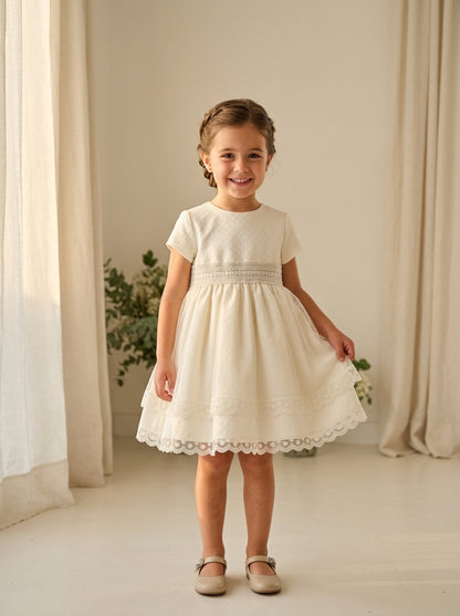 Vestido tul bordado beig