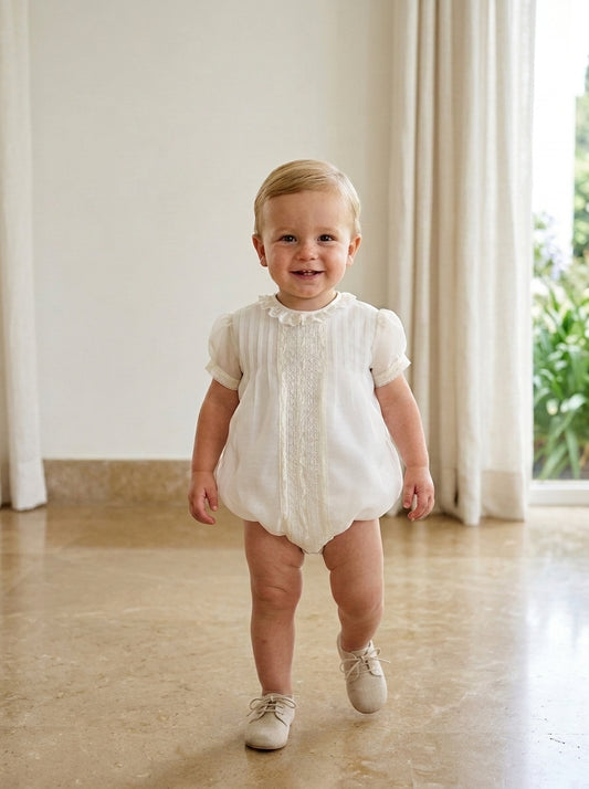 Pelele organza beig con puntilla
