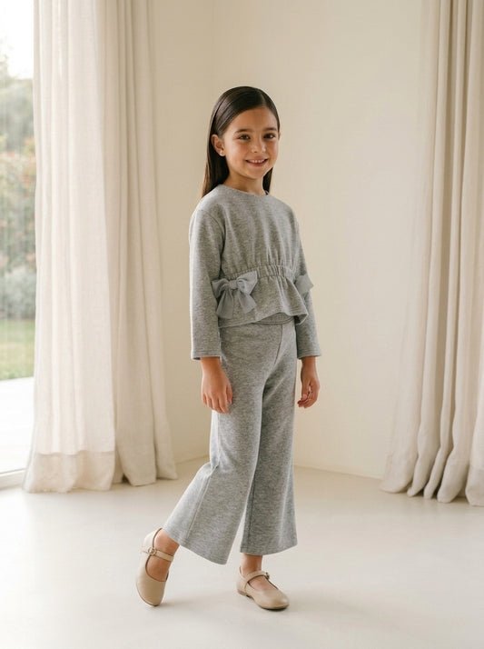 Conjunto punto gris con brillitos y lazos tul