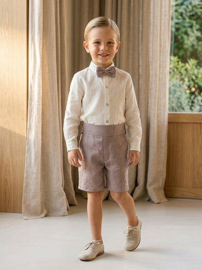 Conjunto camisa lino beig y short lino malva con fajin y pajarita