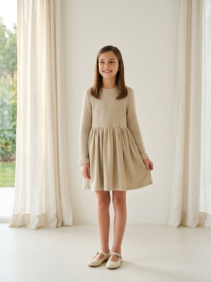 Vestido combinado punto y falda terciopelo arena