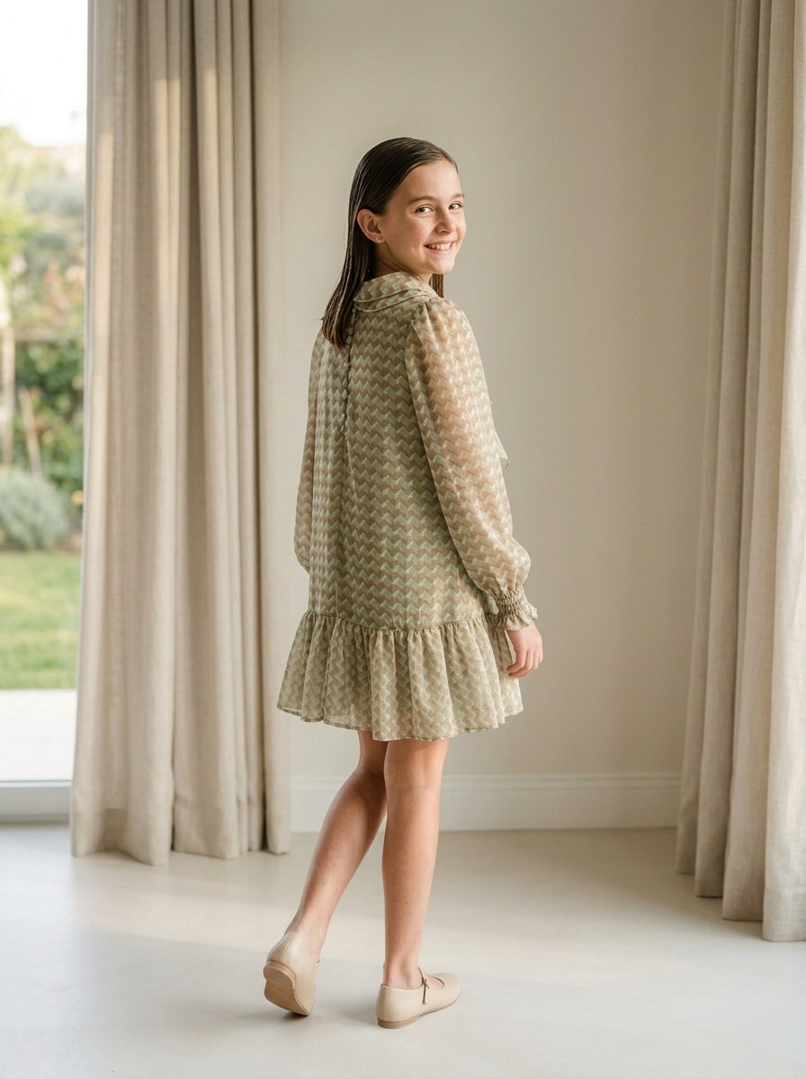 Vestido de gasa estampada con chorreras