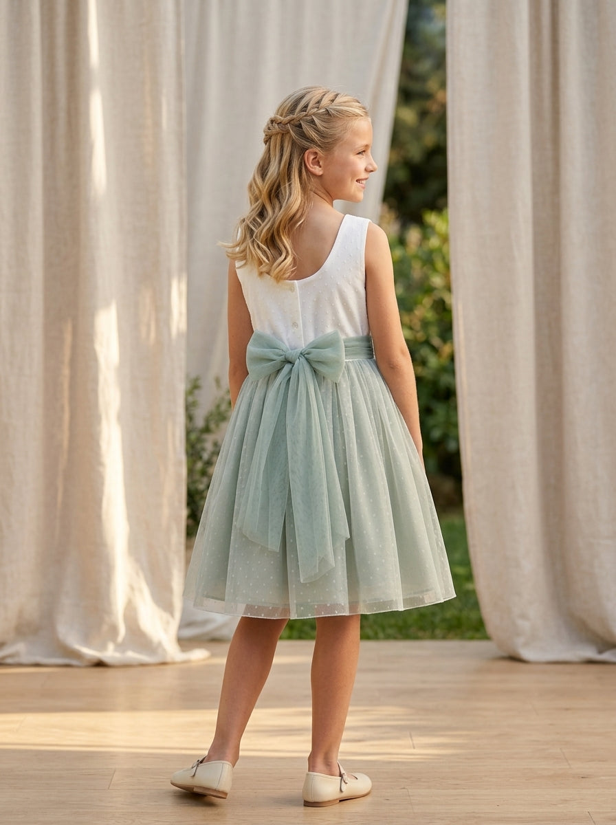 Vestido tul verde sin mangas
