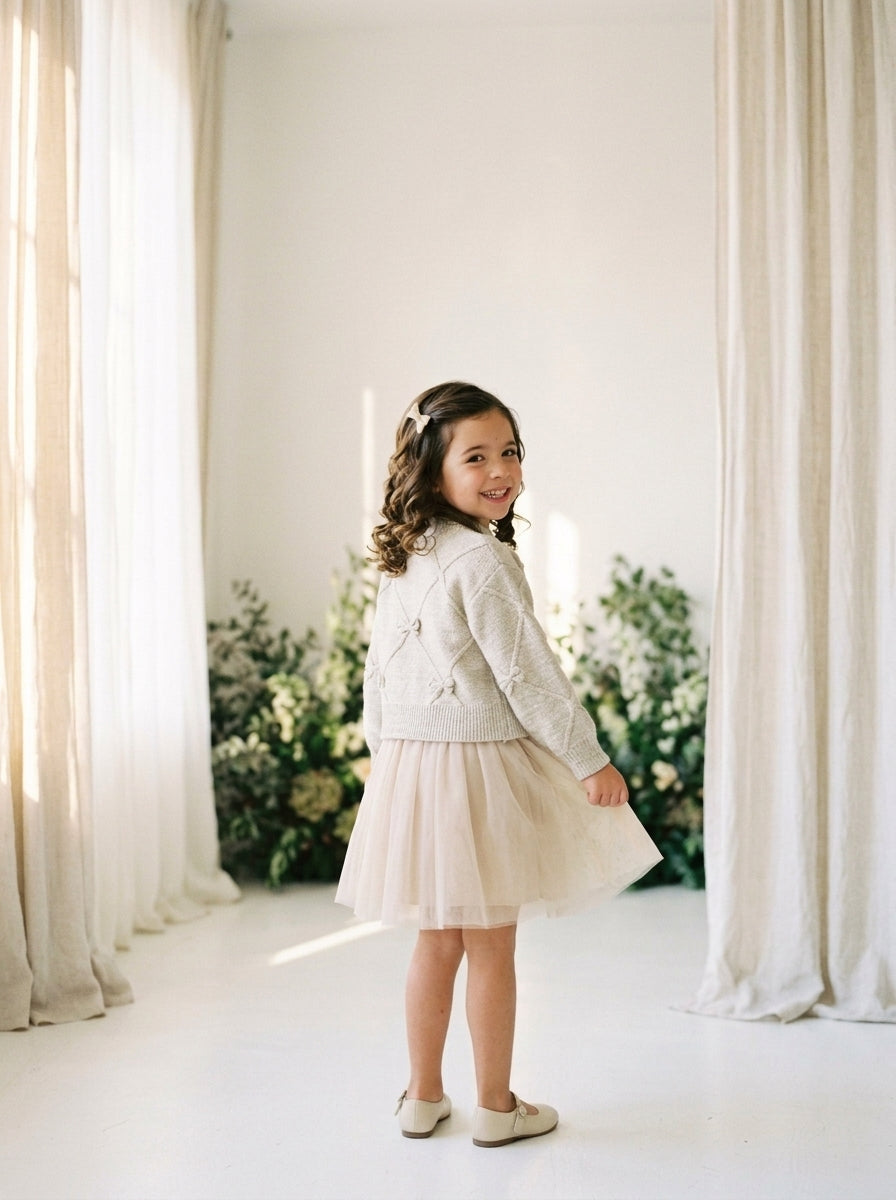 Conjunto vestido tul y jersey tostado con lazos y brillitos