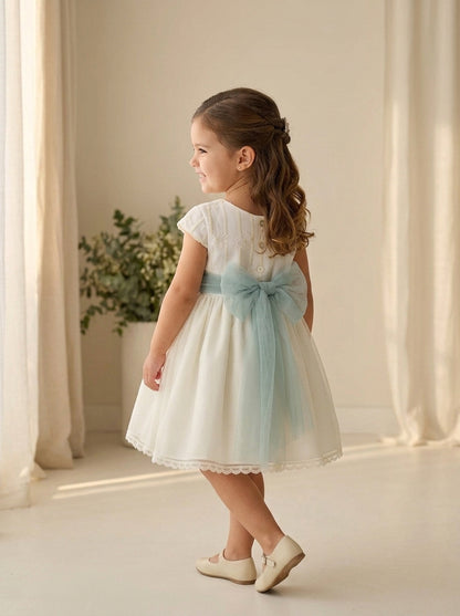 Vestido infantil verde empolvado y beig