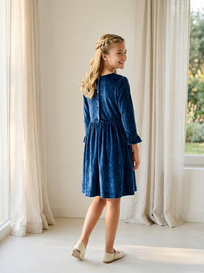 Vestido terciopelo azul marino con roseton