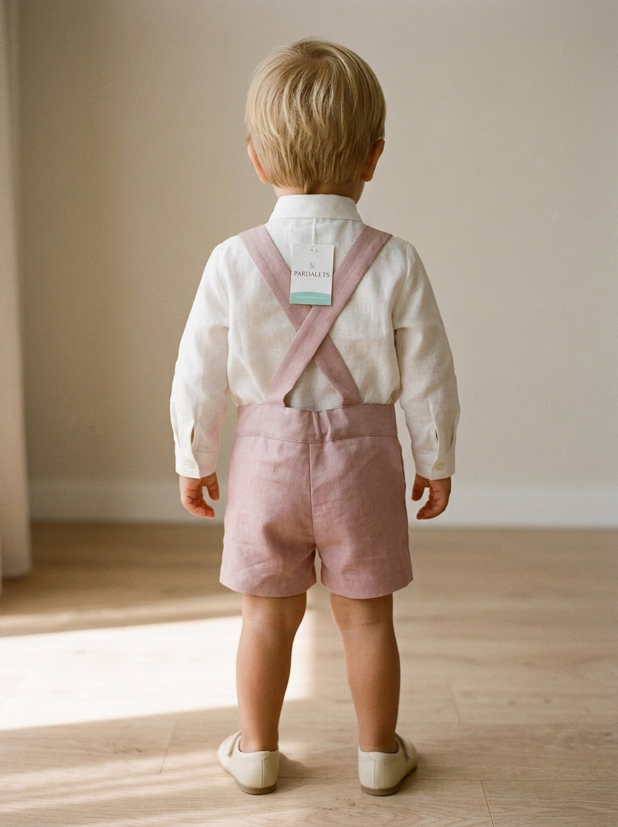 Conjunto camisa beig y short con tirantes rosa