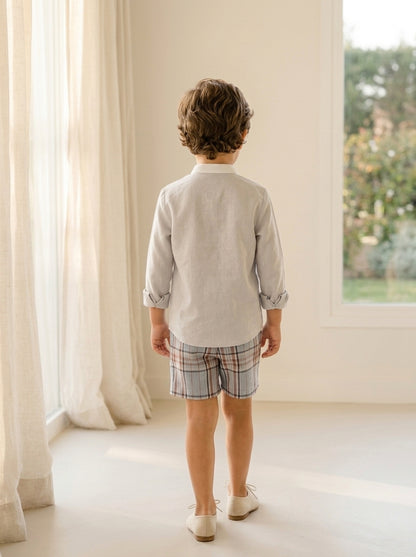 Camisa cuello mao y short cuadros