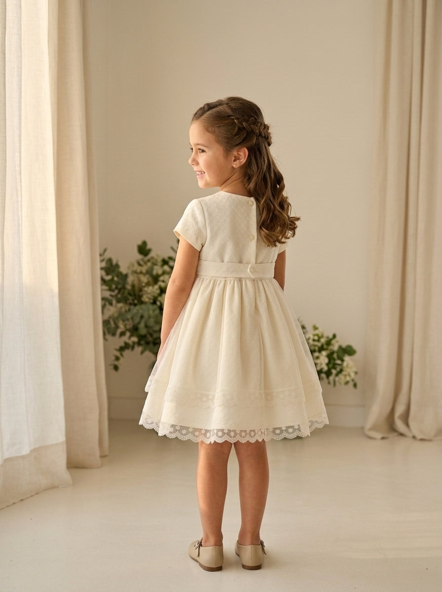 Vestido tul bordado beig