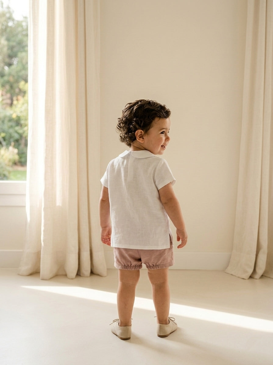 Conjunto camisa blanco roto y short rosa empolvado