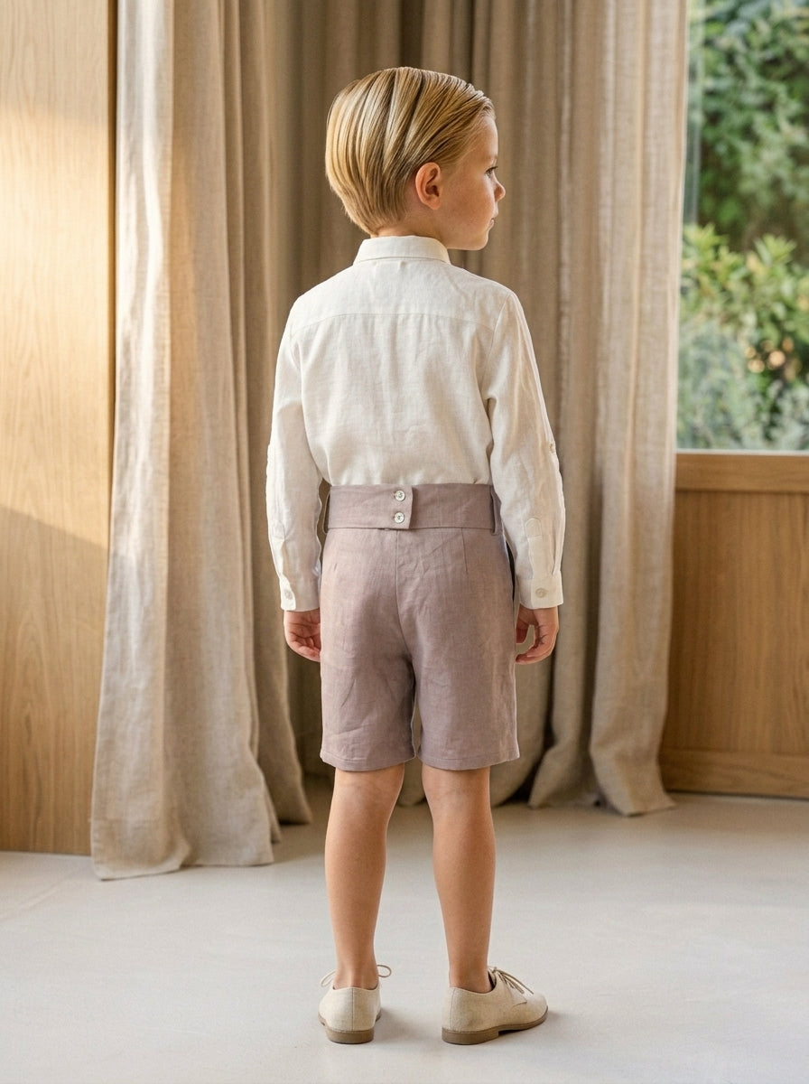 Conjunto camisa lino beig y short lino malva con fajin y pajarita
