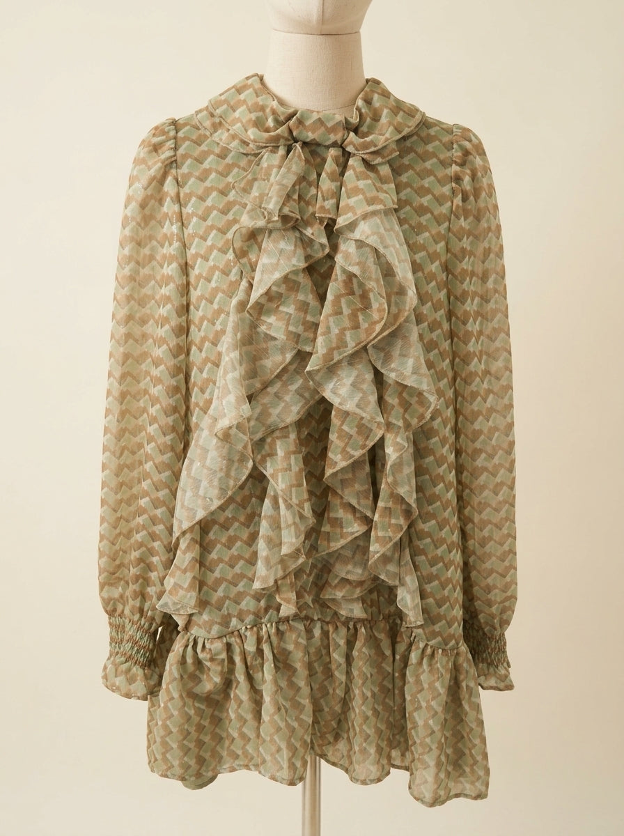 Vestido de gasa estampada con chorreras