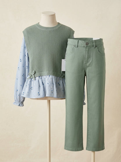 Conjunto blusa con chaleco y pantalon verde largo