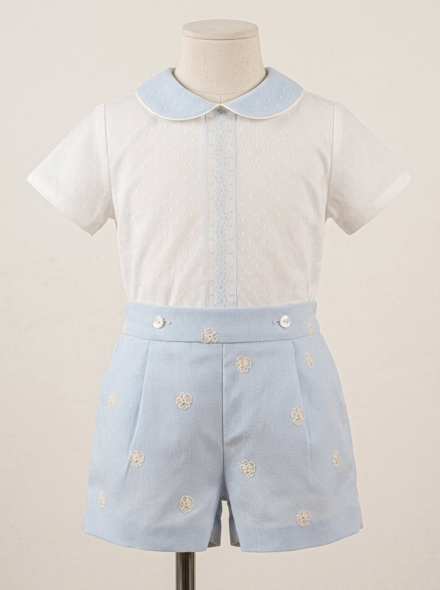 Conjunto camisa tul beig y bombacho celeste