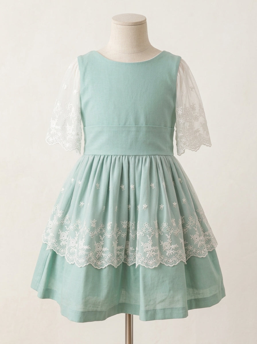 Vestido lino verde agua y tul bordado