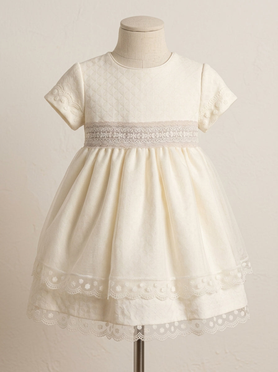 Vestido tul bordado beig
