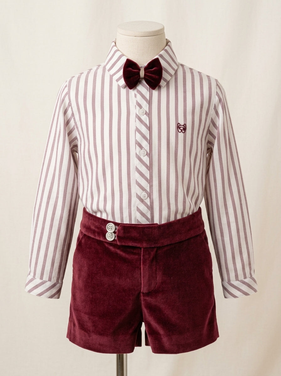 Conjunto camisa rayas granate y short terciopelo granate con pajarita