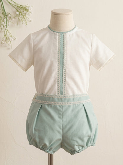 Conjunto camisa beig y bombacho lino verde empolvado