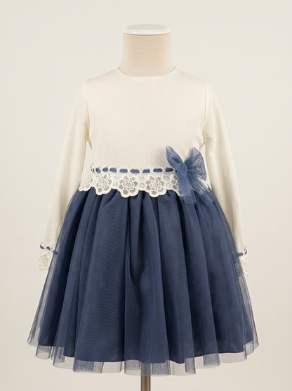 Vestido tul beig y azul marino con lazo
