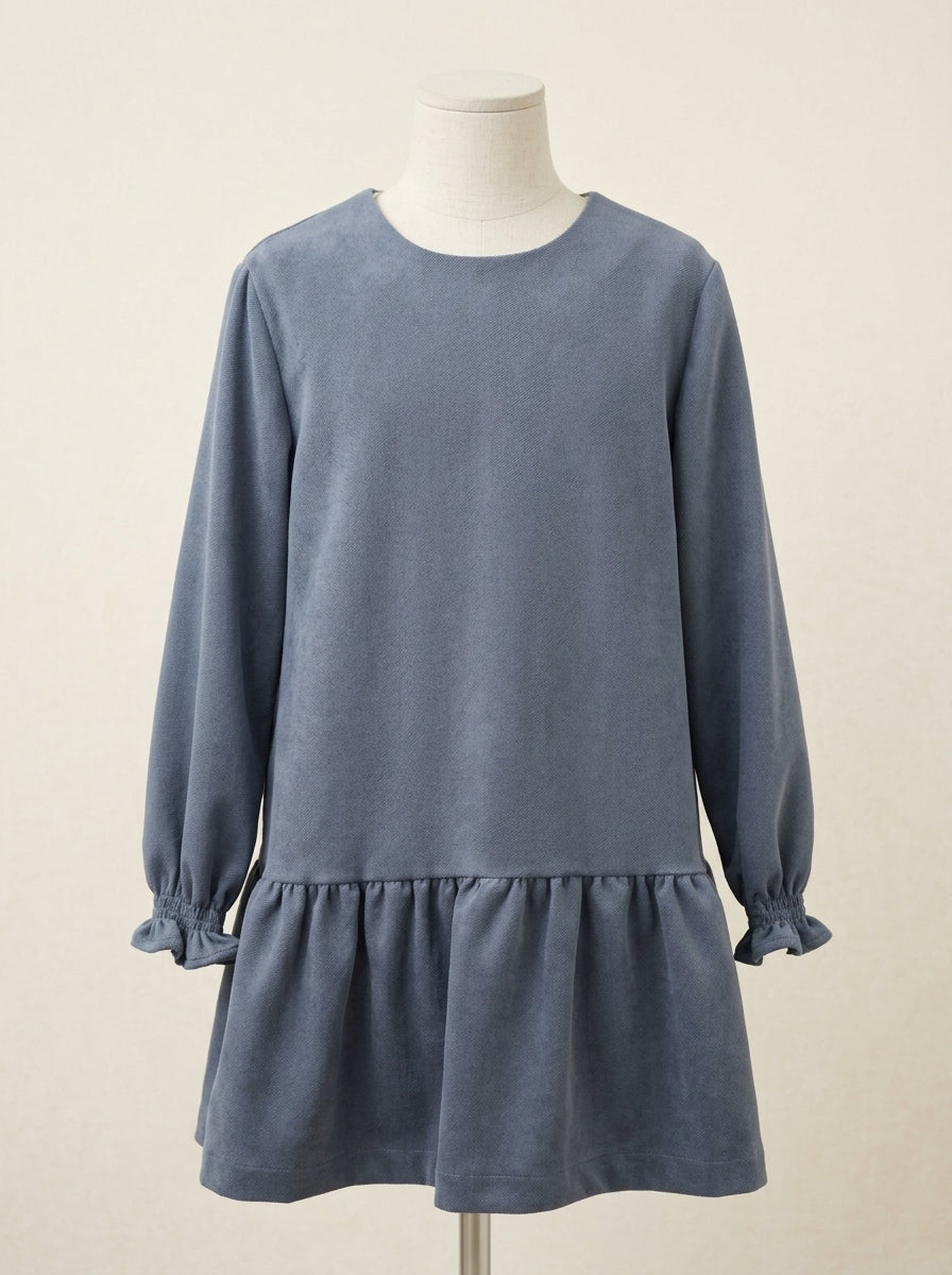 Vestido azul con cuello cuadros desmontable