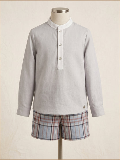 Camisa cuello mao y short cuadros