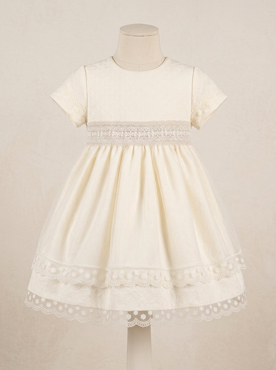 Vestido tul bordado beig