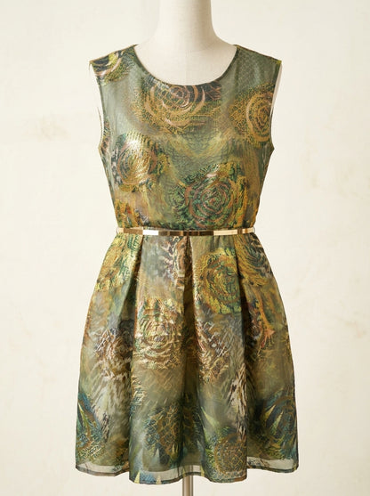 Vestido estampado verdes y dorados con cinturon rigido dorado