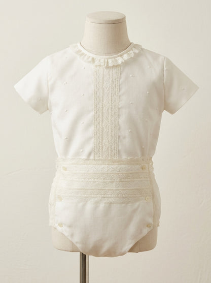 Conjunto camisa batista bordada beig y braguita con puntillas