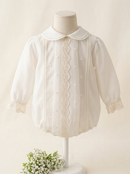 Pelele organza beig con topos bordados