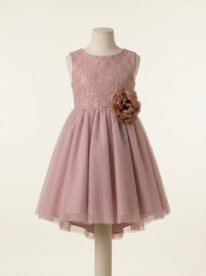 Vestido tul rosa maquillaje con rosetón