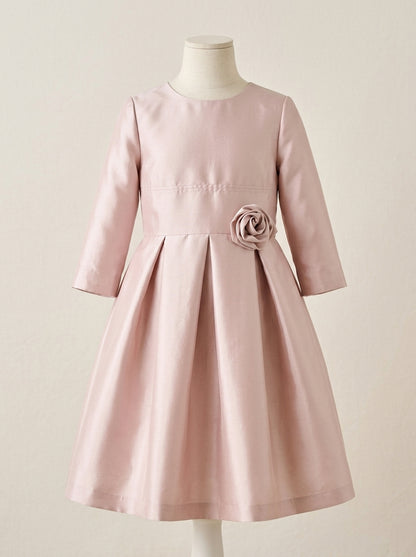 Vestido mikado rosa empolvado manga francesa