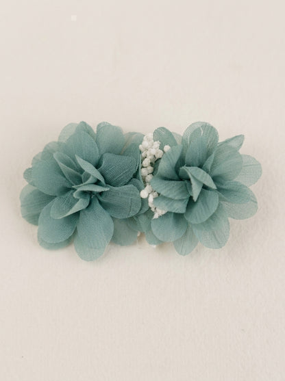 Tocado/broche pequeño flores verdes