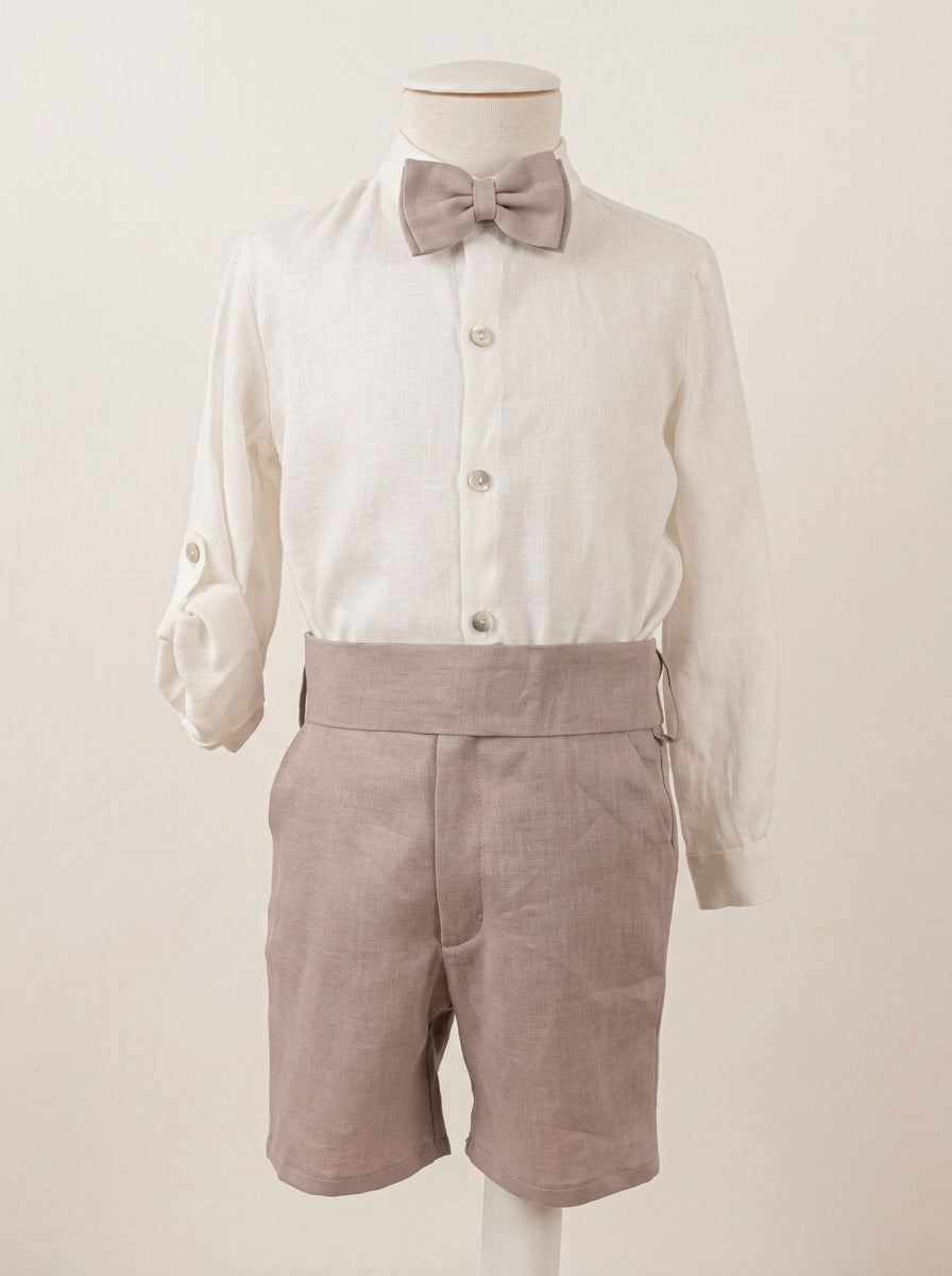 Conjunto camisa lino beig y short lino malva con fajin y pajarita