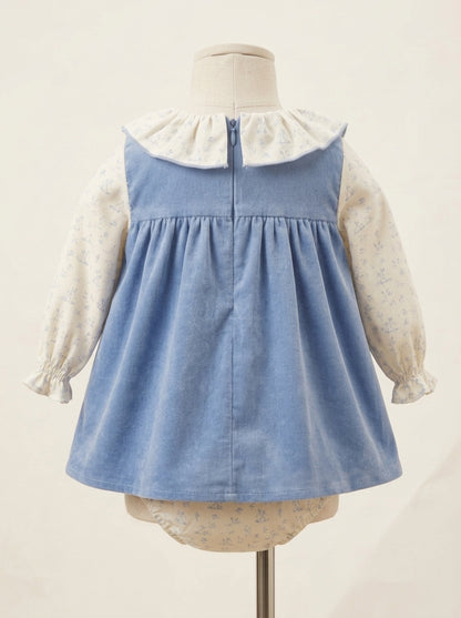 Vestido cuerpo azul con detalle corazones pelito y braguita