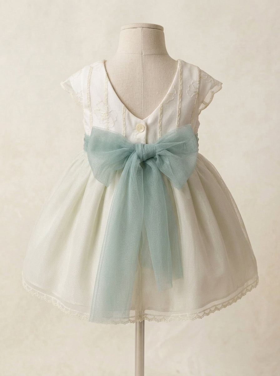 Vestido beig y verde bordado