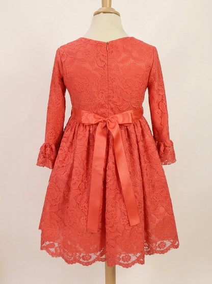 Vestido encaje coral manga francesa
